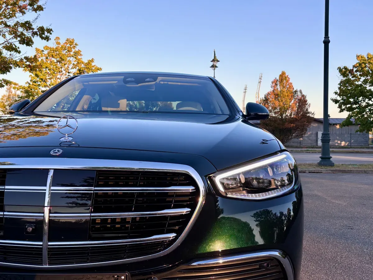Mercedes-Benz S-Class 2022 photo 2