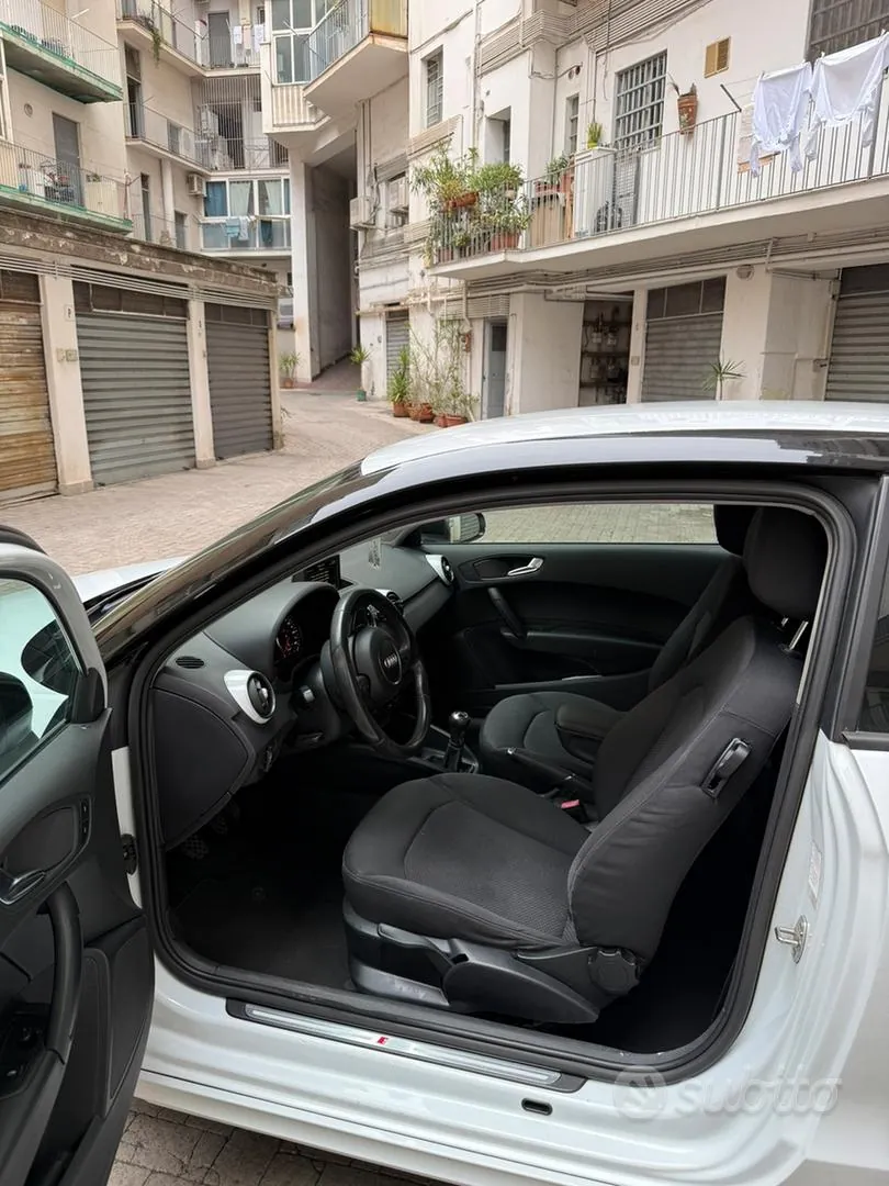 Audi A1 2014 photo 5