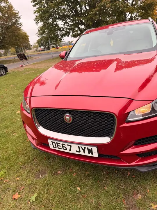 Jaguar F-Pace