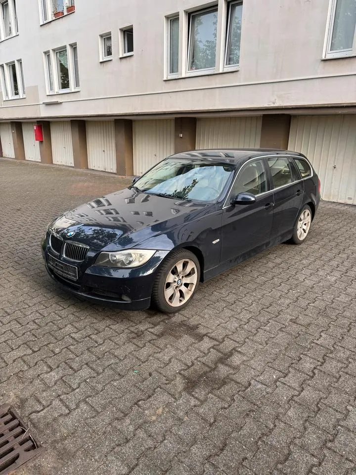 BMW 330Xd