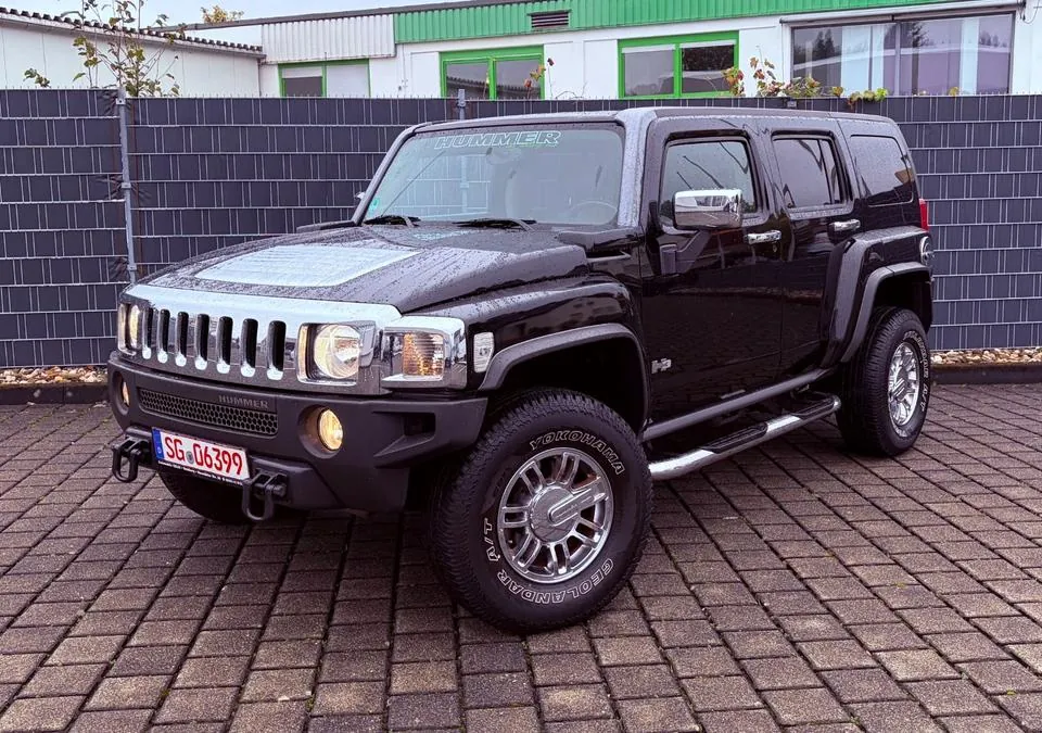 Hummer H3