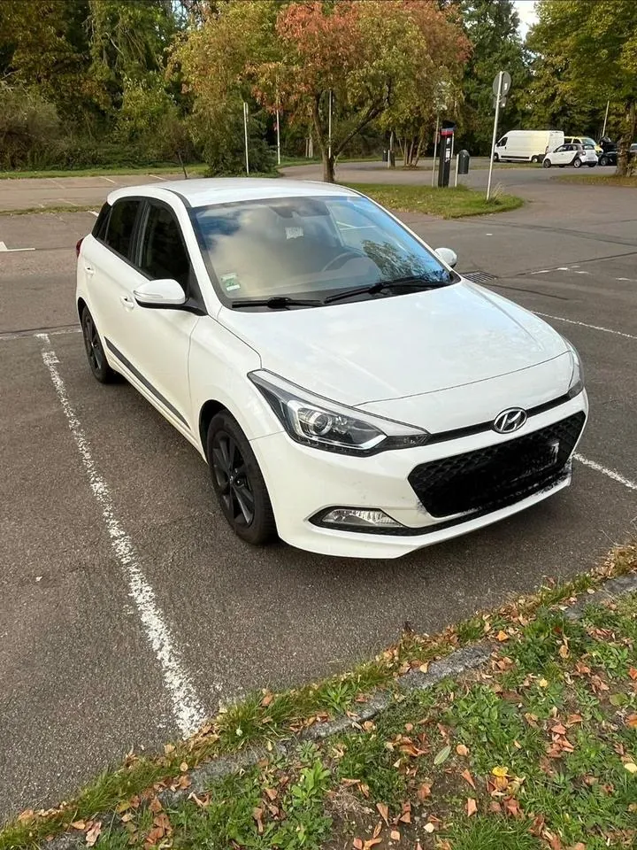 Hyundai I20