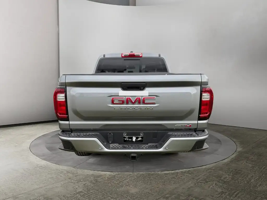 GMC Canyon 2026 photo 4