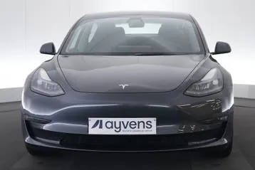 Tesla Model 3 2022 photo 2