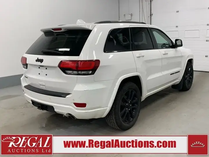 Jeep Grand Cherokee 2018 photo 3