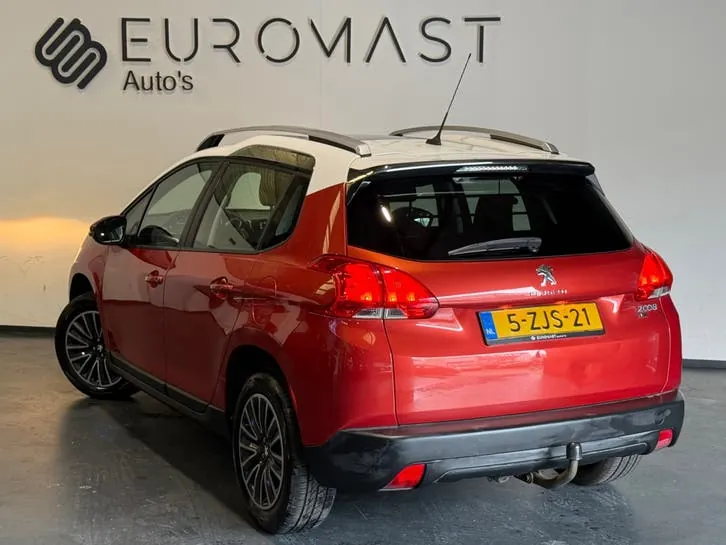 Peugeot 2008 2015 photo 3