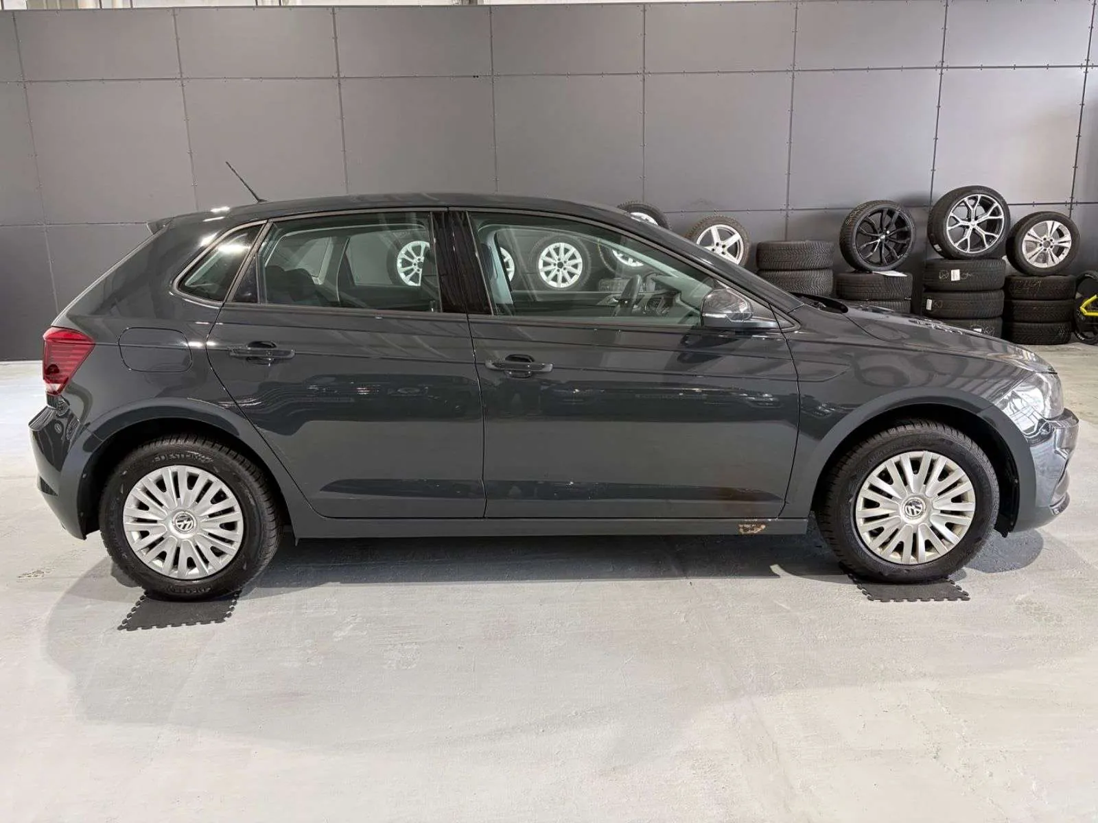 Volkswagen Polo 2018 photo 4