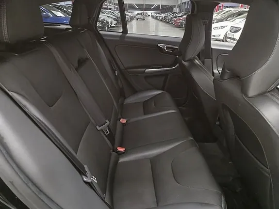 Volvo V60 2017 photo 5
