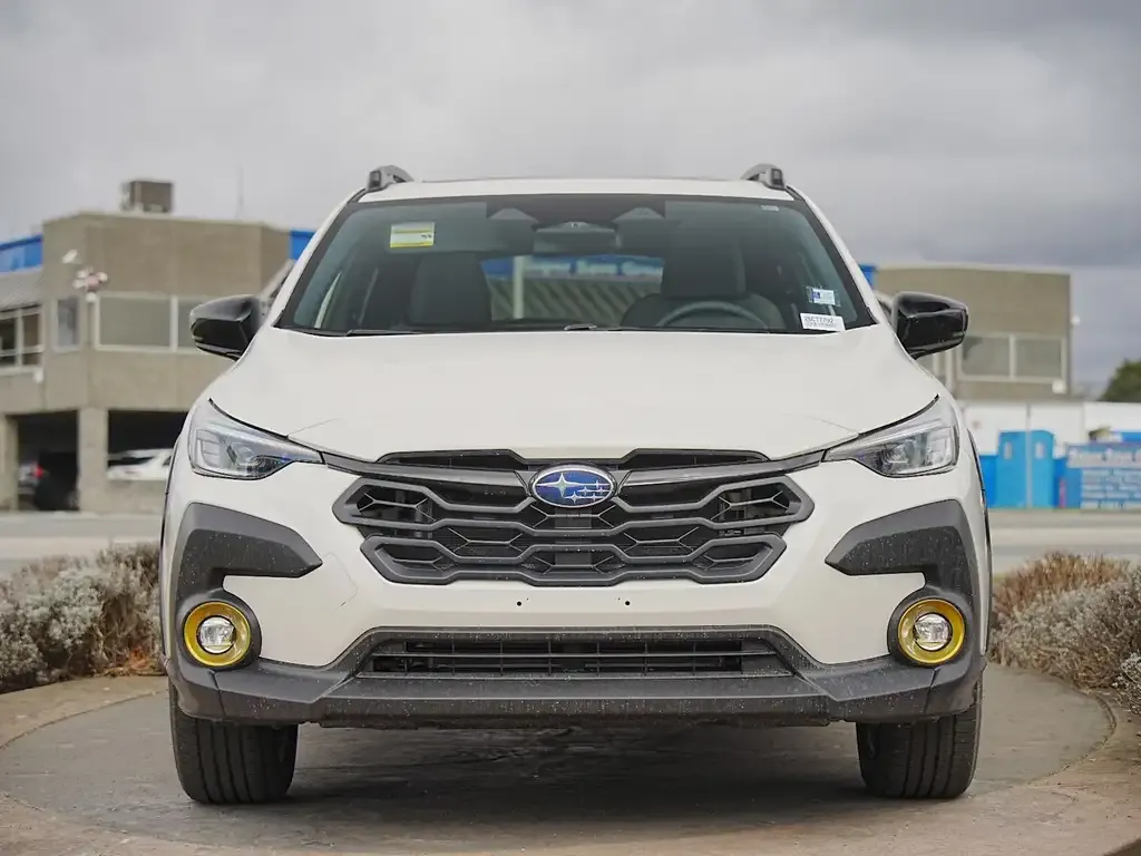 Subaru Crosstrek 2026 photo 2