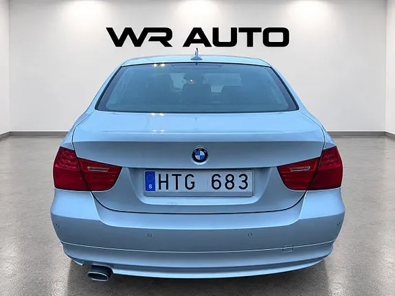 BMW 320D 2009 photo 5