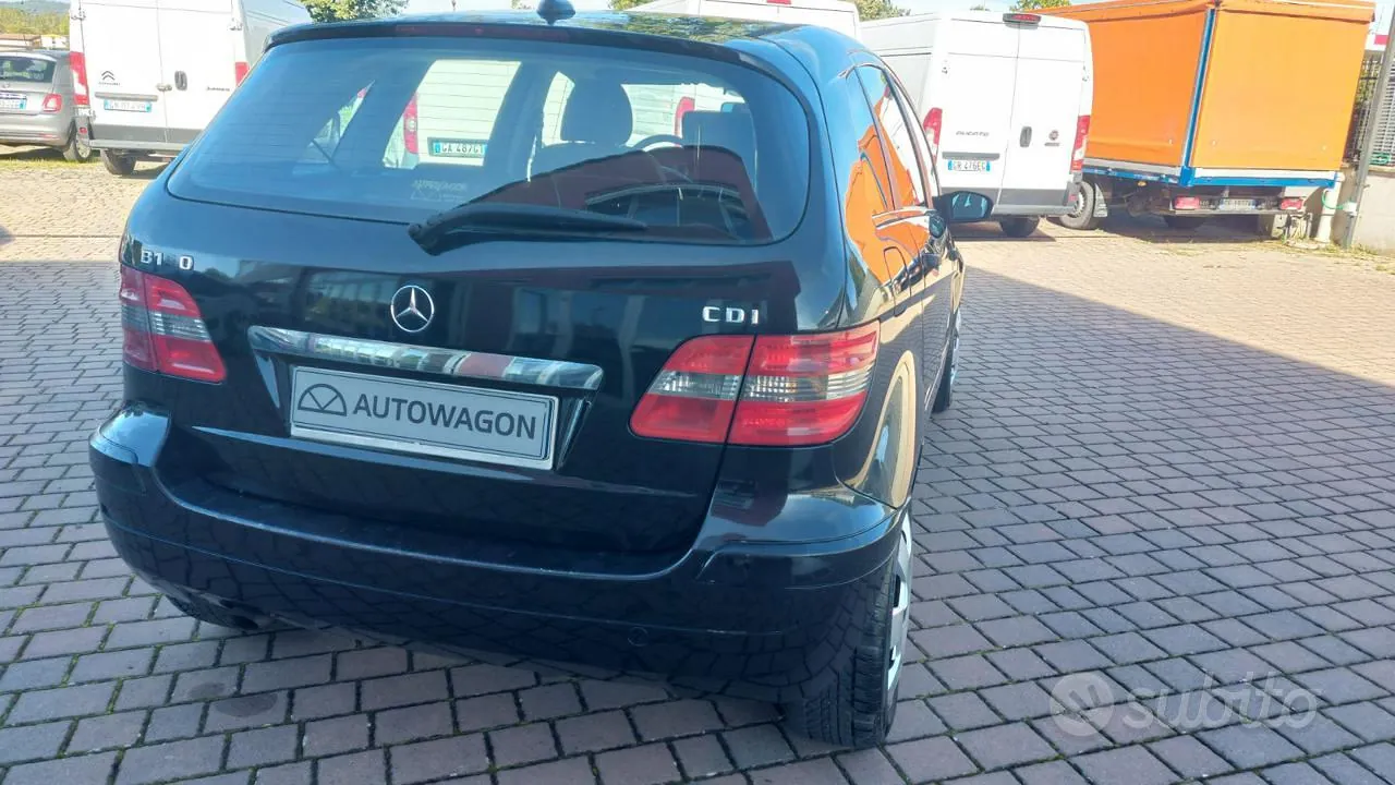 Mercedes-Benz B 180 Cdi 2006 photo 3