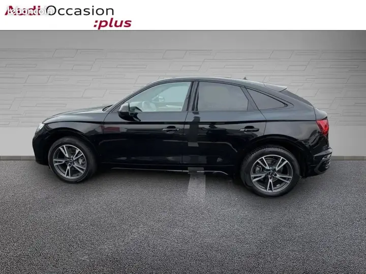 Audi Q5 2022 photo 2