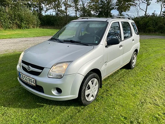 Suzuki Ignis 2004 photo 3