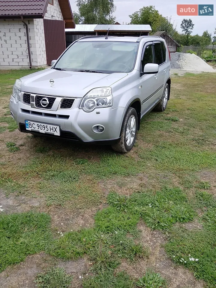 Nissan X-Trail 2013 photo 3
