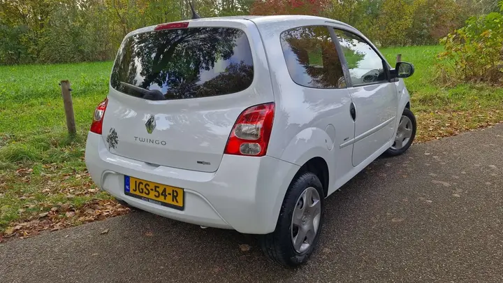 Renault Twingo 2010 photo 5