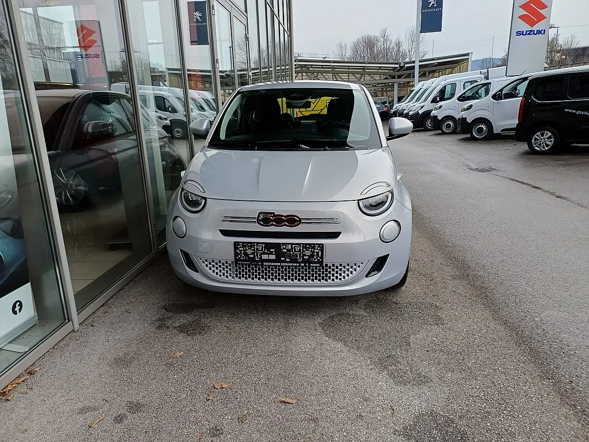 Fiat 500 2025 photo 2