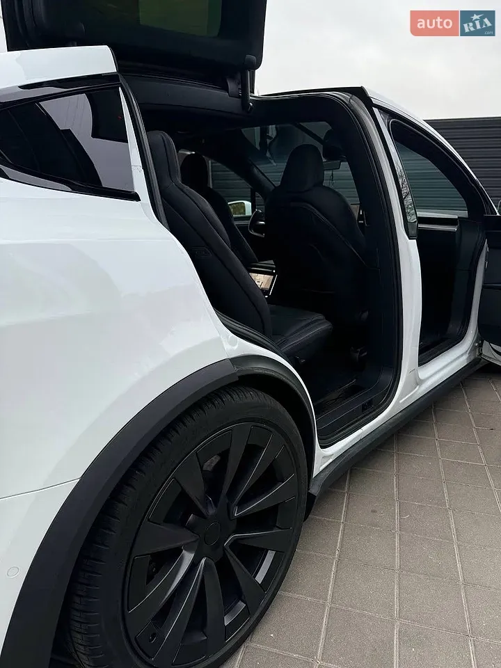 Tesla Model X 2022 photo 3