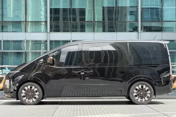 Hyundai Staria 2023 photo 5