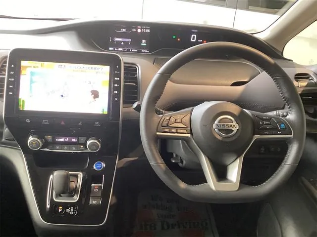 Nissan Serena 2019 photo 2