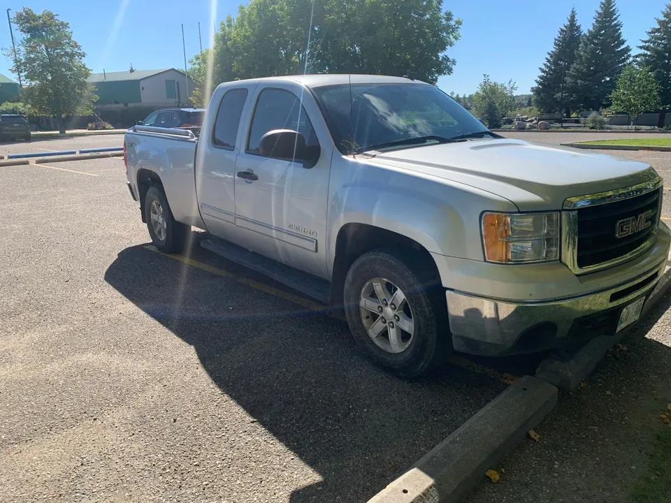 GMC Sierra 2011 photo 5
