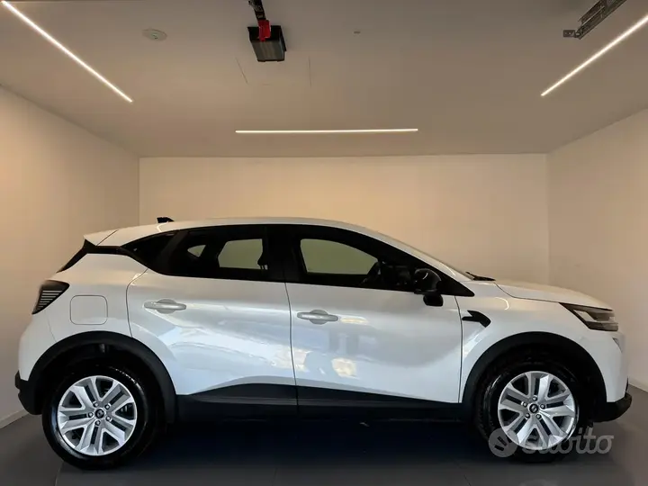 Renault Captur 2025 photo 4
