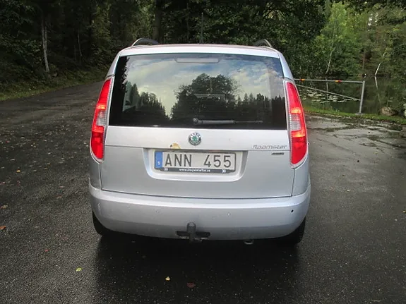 Skoda Roomster 2013 photo 4