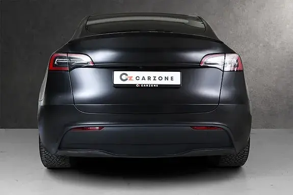 Tesla Model Y 2025 photo 5