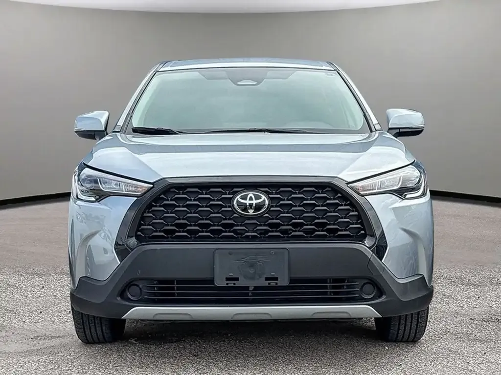 Toyota Corolla Cross 2024 photo 2