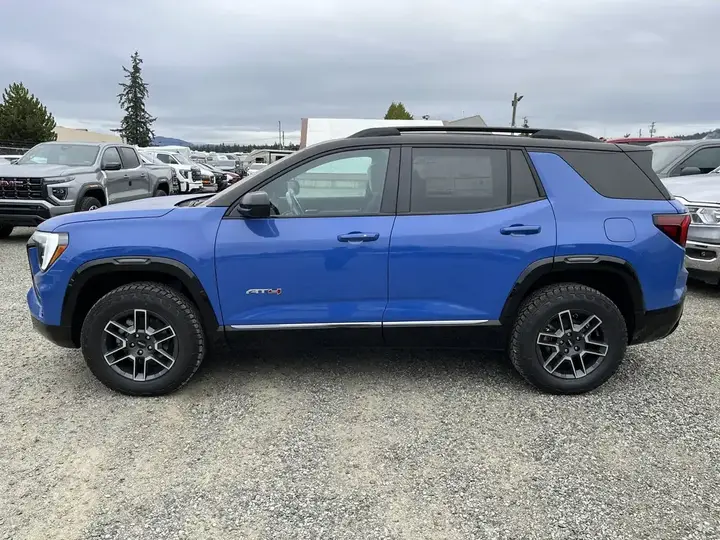 GMC Terrain 2027 photo 2