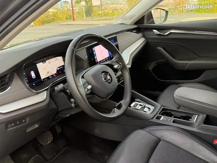 Skoda Octavia 2024 photo 5