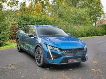 Peugeot 408 2025 photo 3