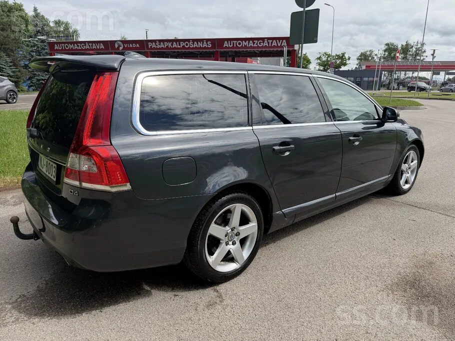 Volvo V70 2017 photo 5