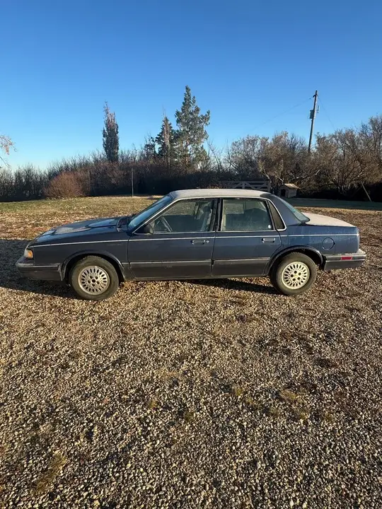 Oldsmobile Cutlass 1991 photo 2