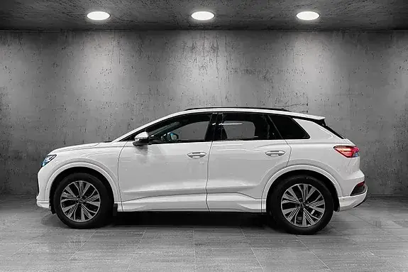 Audi Q4 E-Tron 2023 photo 2