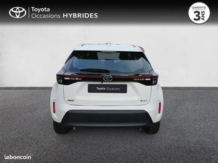 Toyota Yaris Cross 2025 photo 4