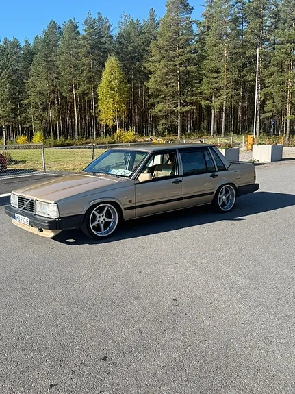 Volvo 740 1988 photo 3