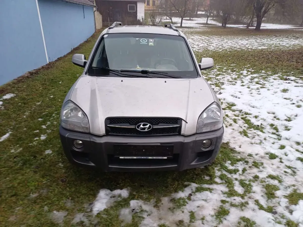 Hyundai Tucson 2005 photo 3