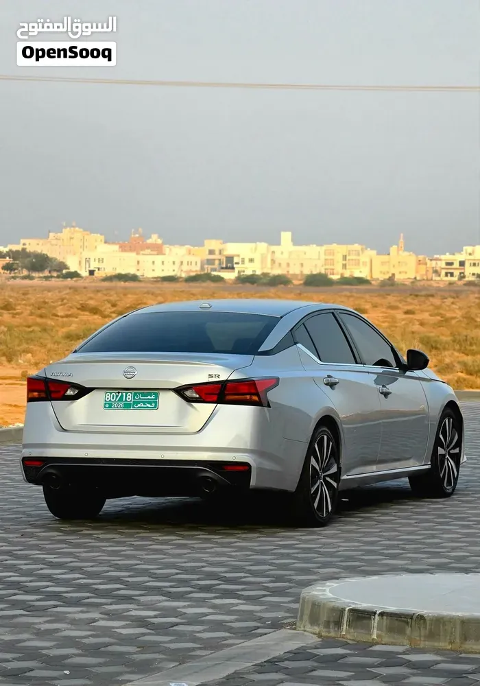 Nissan Altima 2022 photo 4