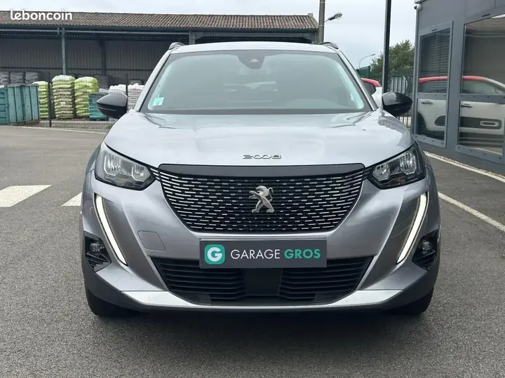 Peugeot 2008 2023 photo 4