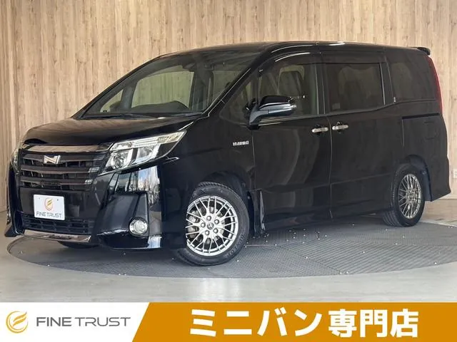 Toyota Corolla Hybrid Si Doubleback