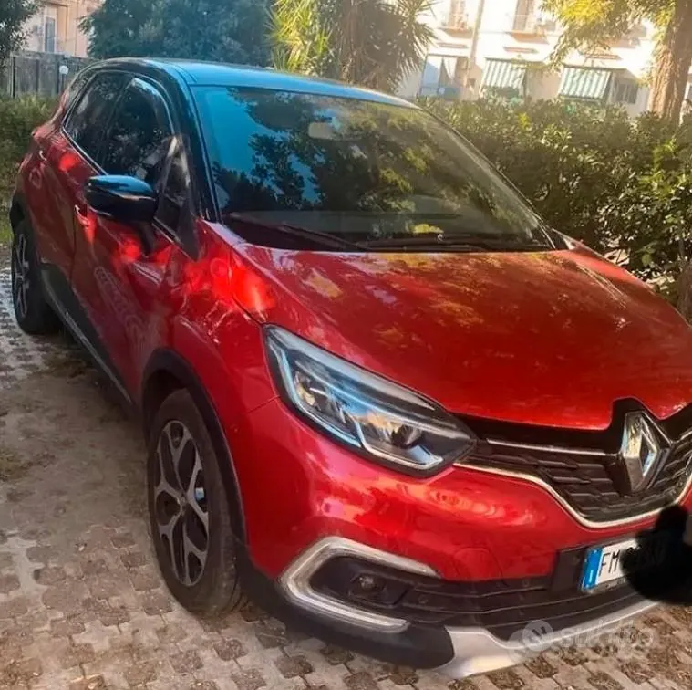 Renault Captur 2017 photo 2