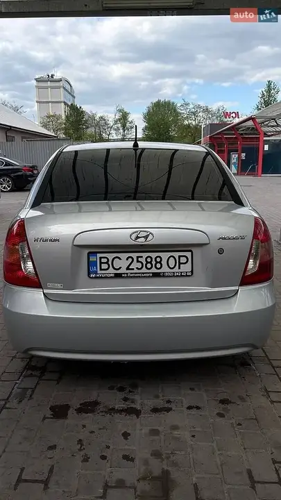 Hyundai Accent 2008 photo 4