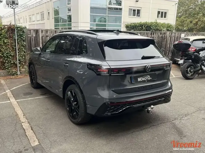 Volkswagen Tiguan 2025 photo 3