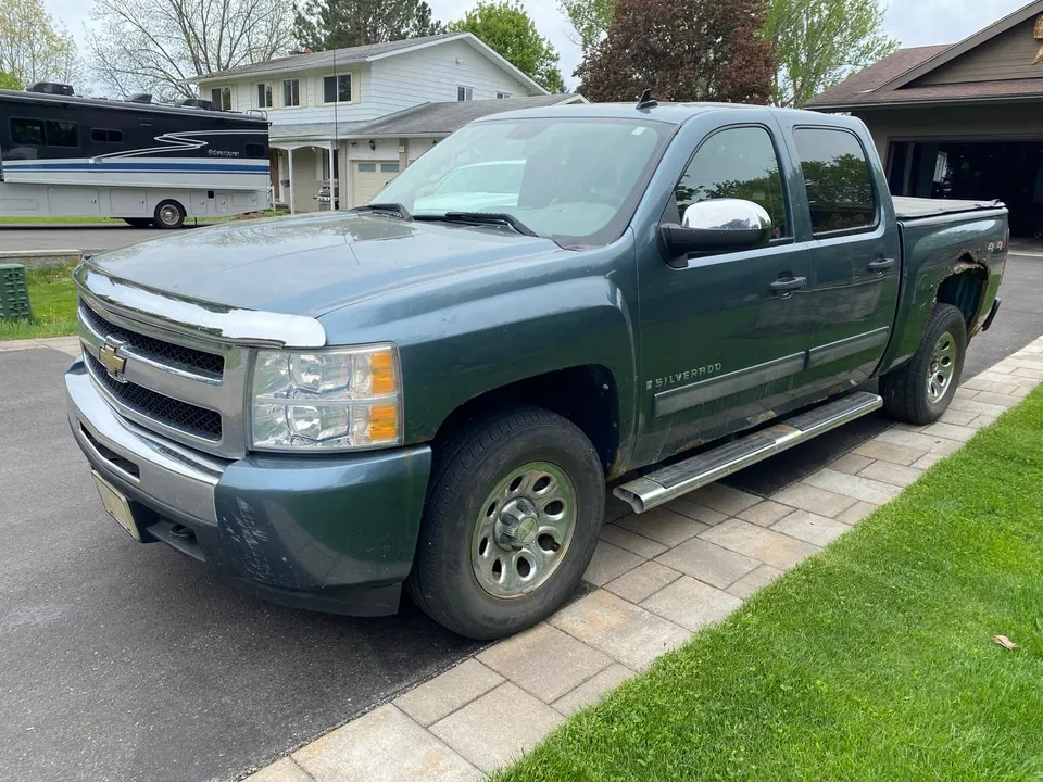 Chevrolet Silverado 1500 2009 photo 3