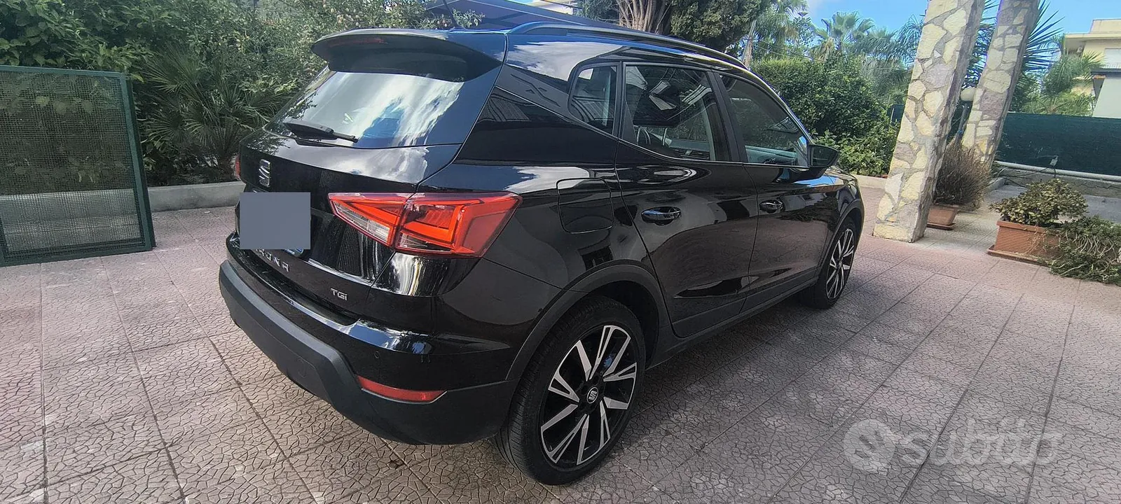 Seat Arona 2019 photo 3