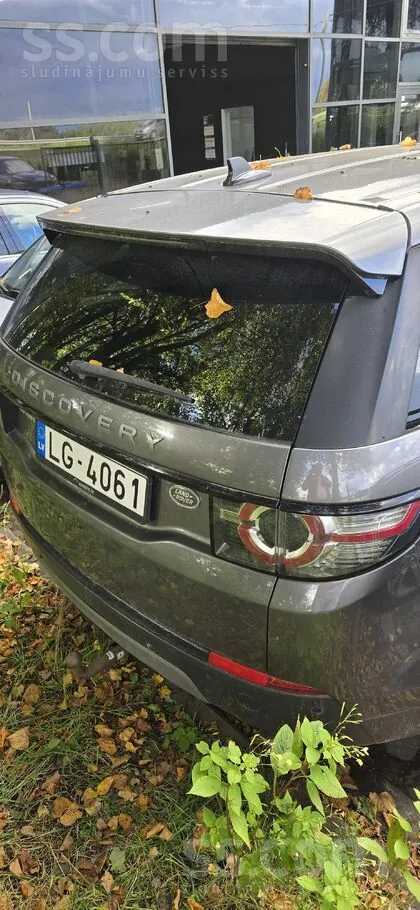 Land Rover Discovery Sport 2016 photo 2
