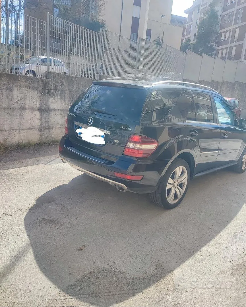 Mercedes-Benz Ml 2010 photo 4