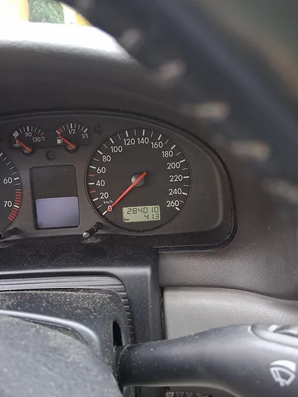 Volkswagen Passat 2000 photo 5