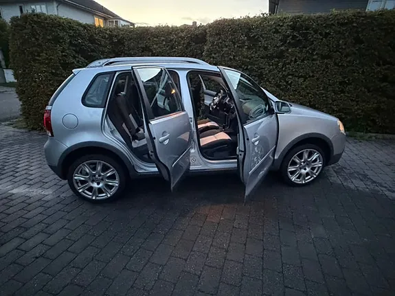 Volkswagen Polo Cross 2007 photo 5