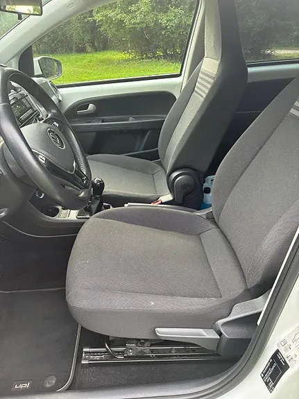 Volkswagen Up 2020 photo 3